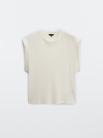 100% cotton textured T-shirt