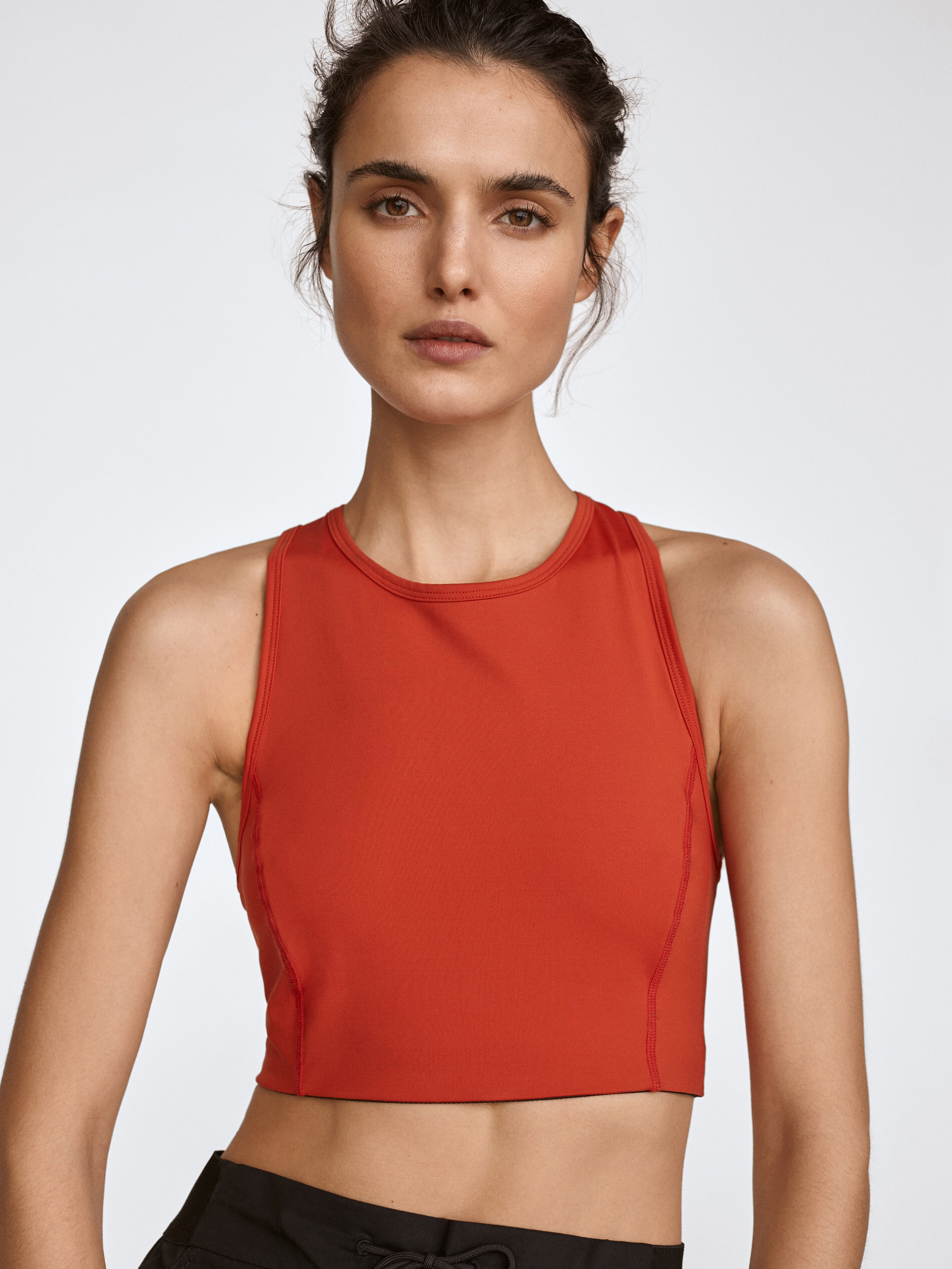 Sleeveless crop t shirt Clearance