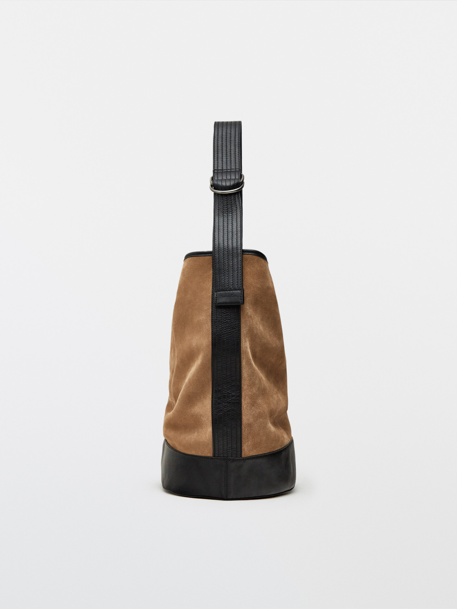 Massimo Dutti - Bolso saco piel napa y serraje