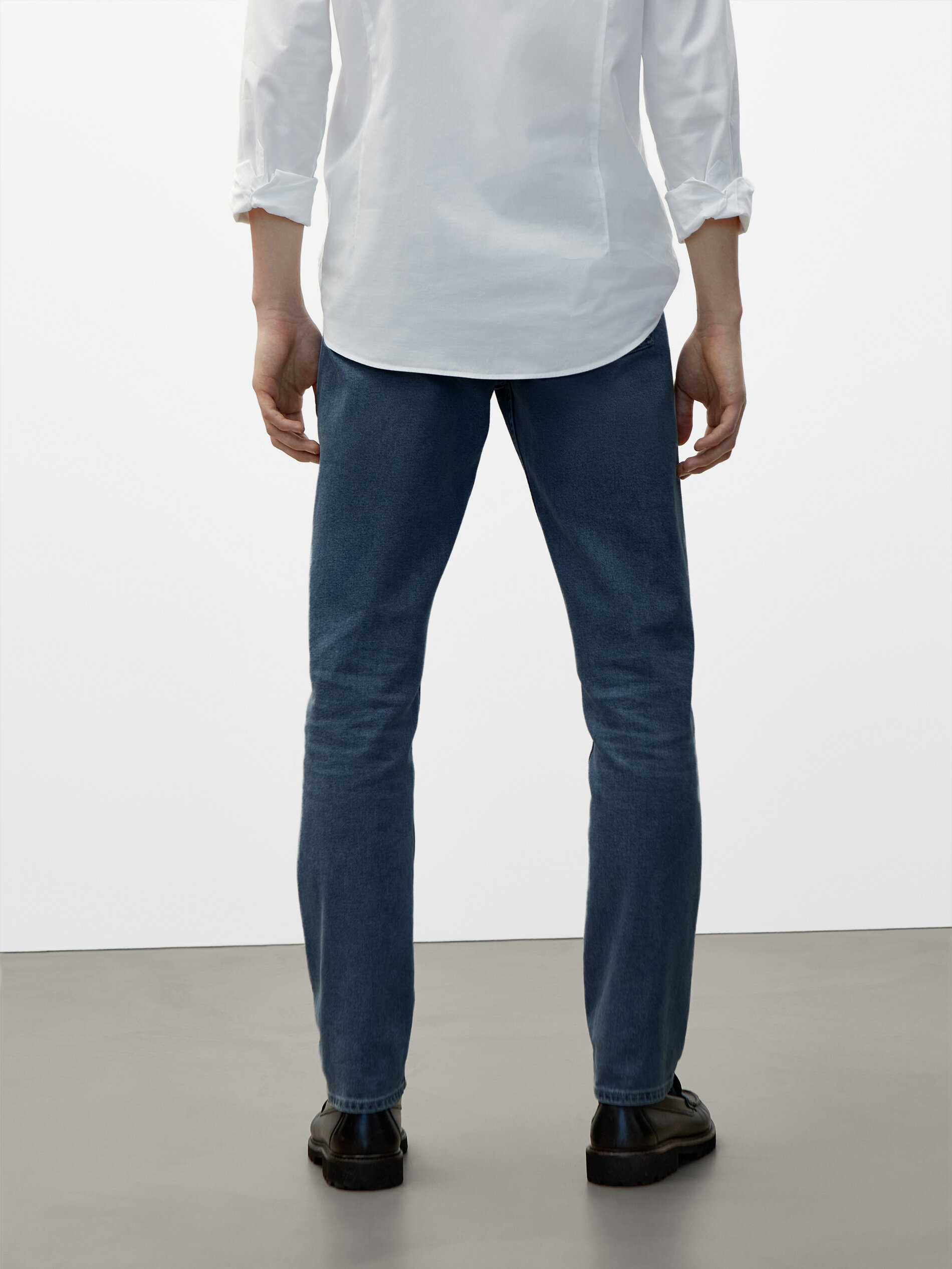 Slim fit stone wash jeans - null - Massimo Dutti