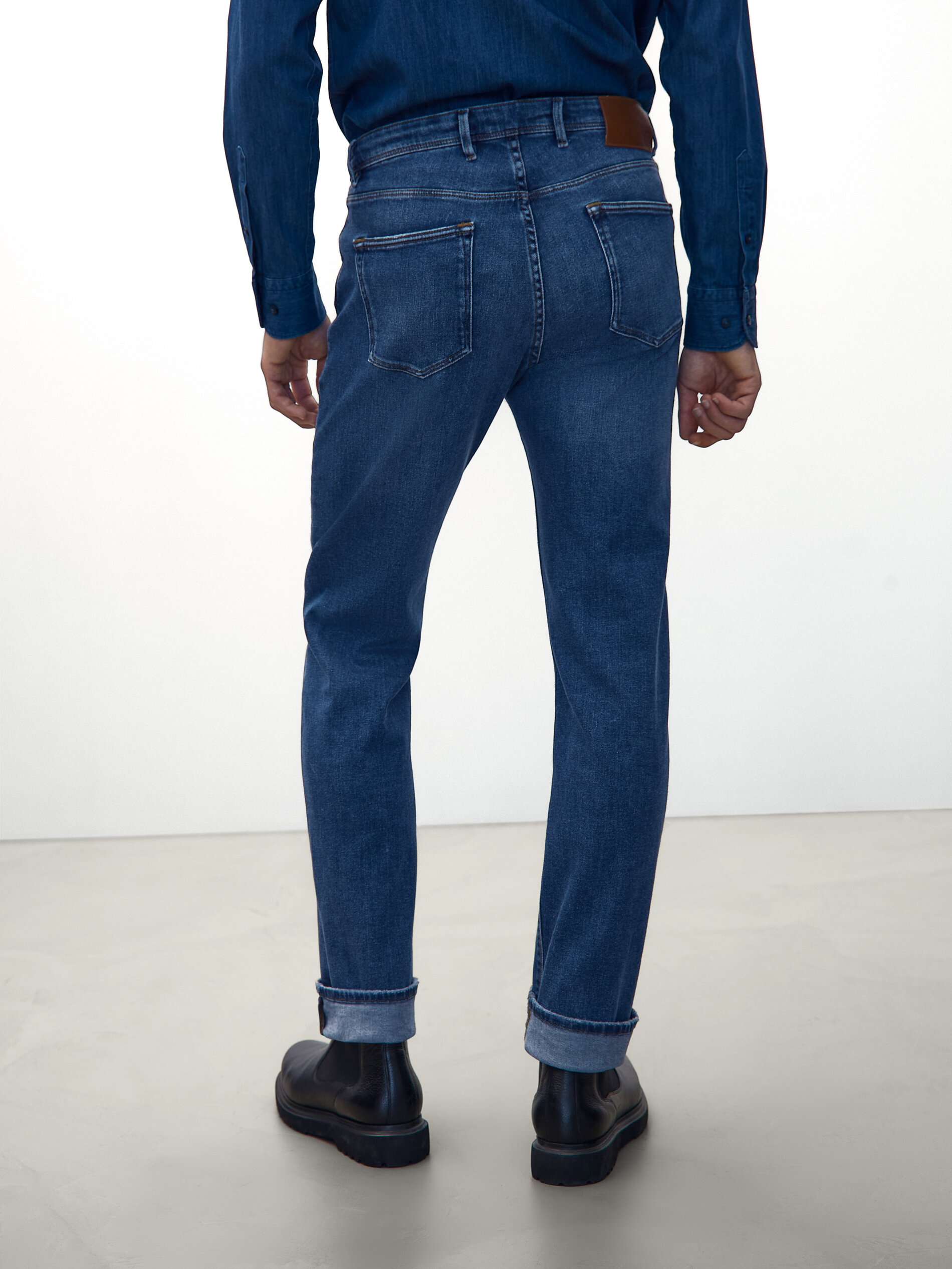 Massimo Dutti Regular Fit Stone Wash Jeans - Big Apple Buddy