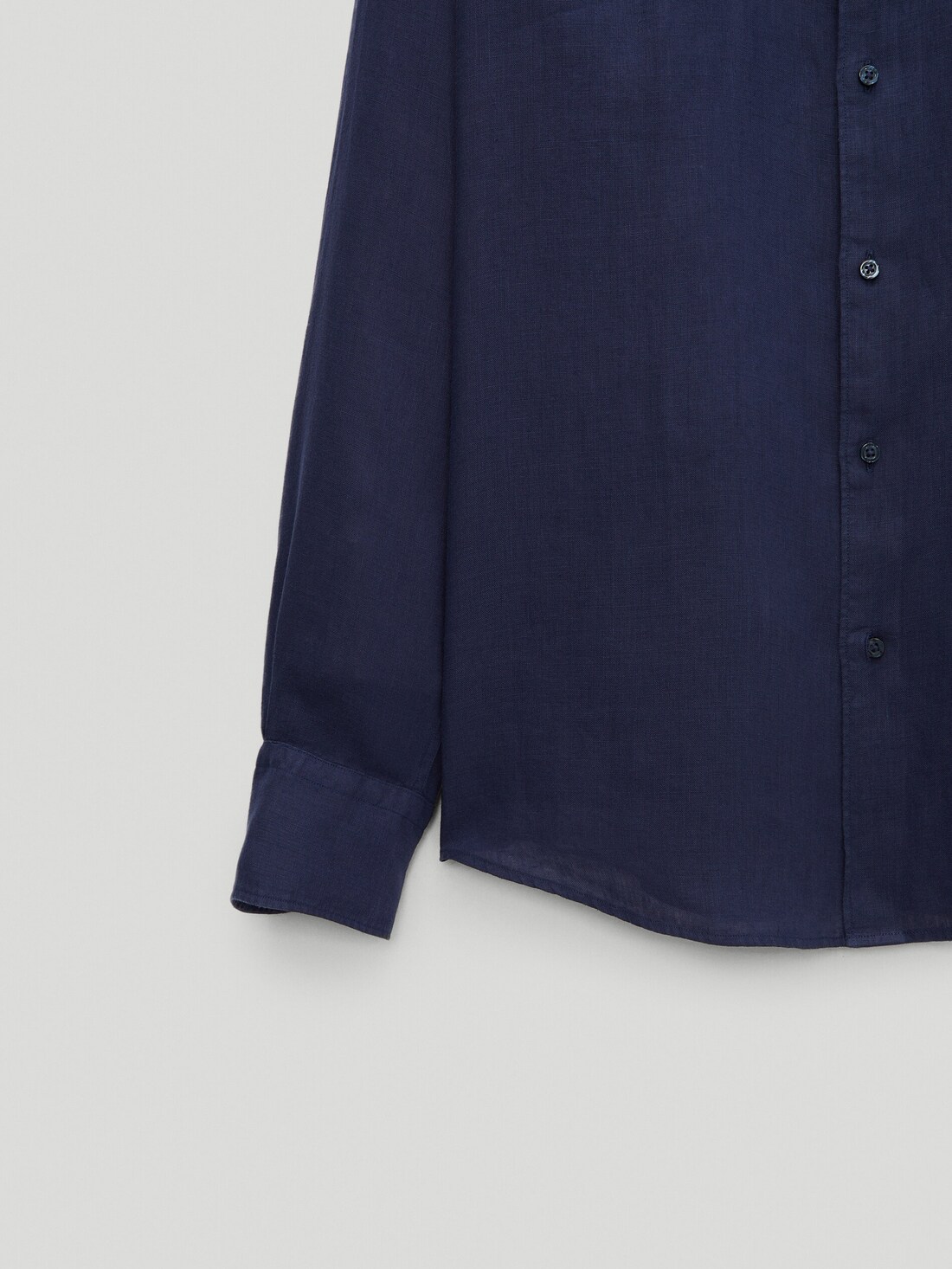 Рубашка облегающего кроя из 100% крашеного льна СИНИЙ Massimo Dutti