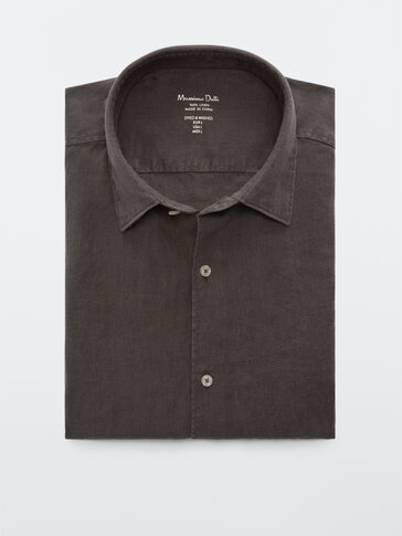 Eingefärbtes Slim-Fit-Hemd aus reinem Leinen