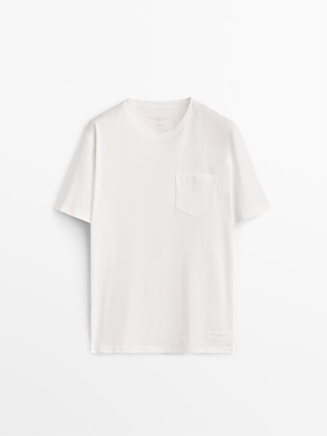 Needlecord pyjama bottoms and short sleeve T-shirt