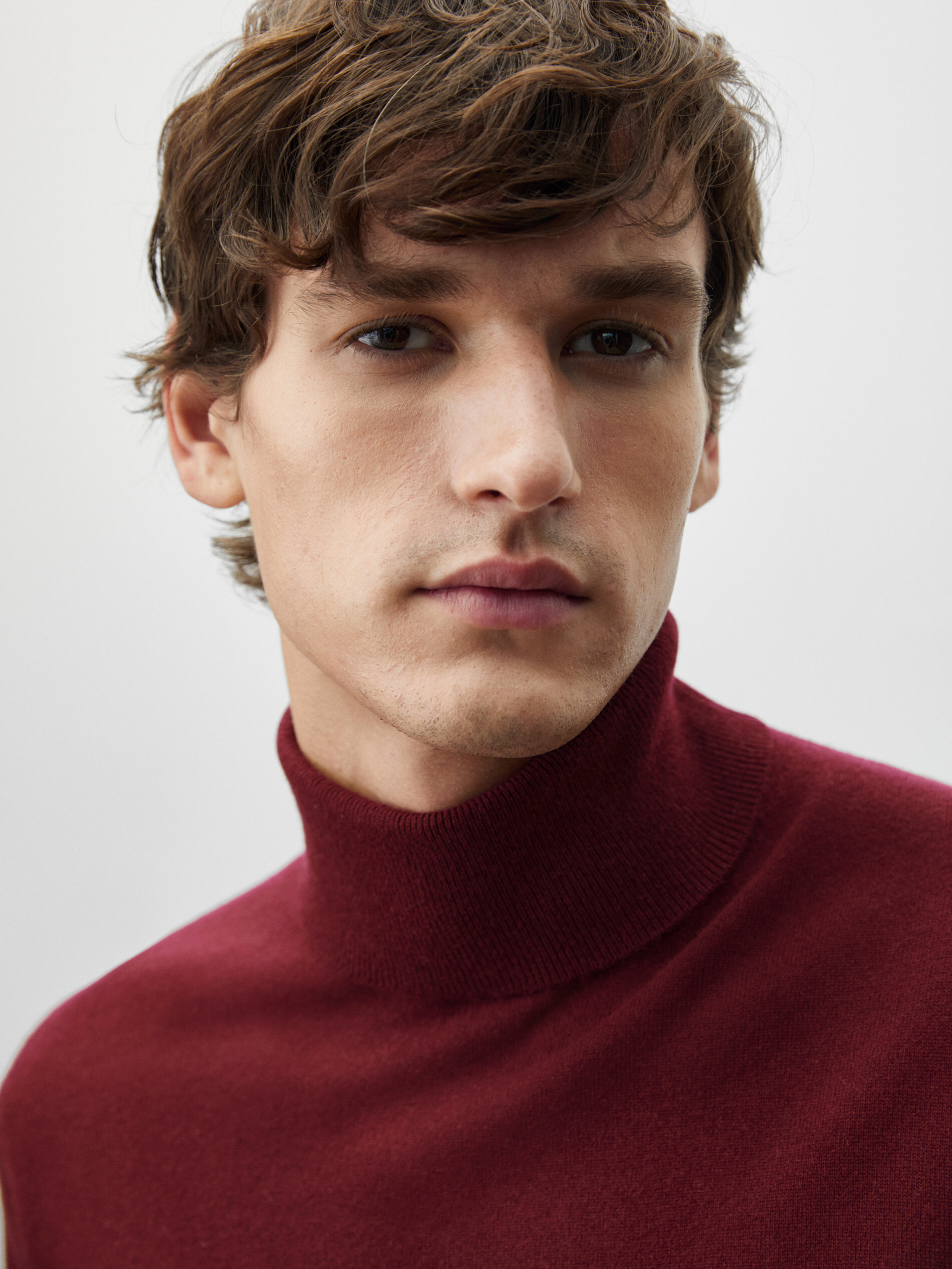 Massimo Dutti Jersey cuello alto 100 cashmere Massimo Dutti Jersey cuello alto 100 cashmere