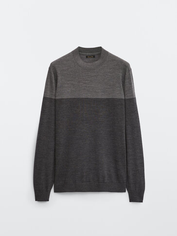 Mock turtleneck sweater in 100% wool