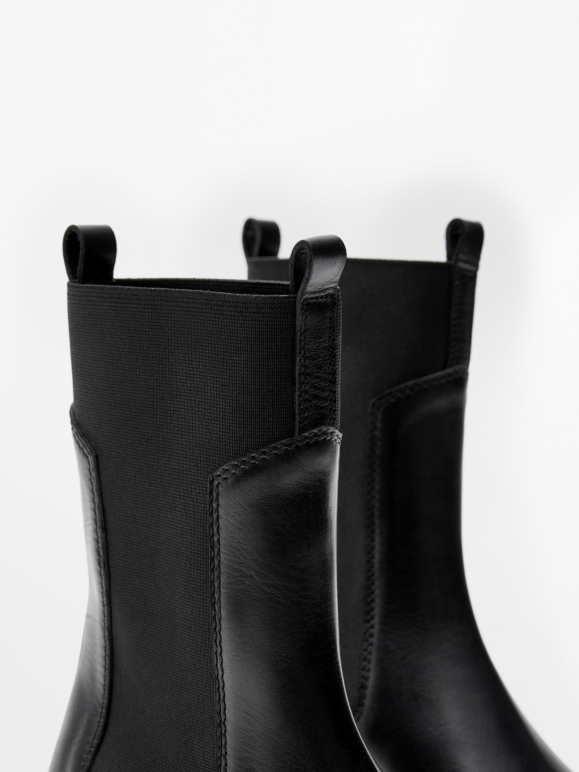 massimo dutti leather chelsea boots with track soles