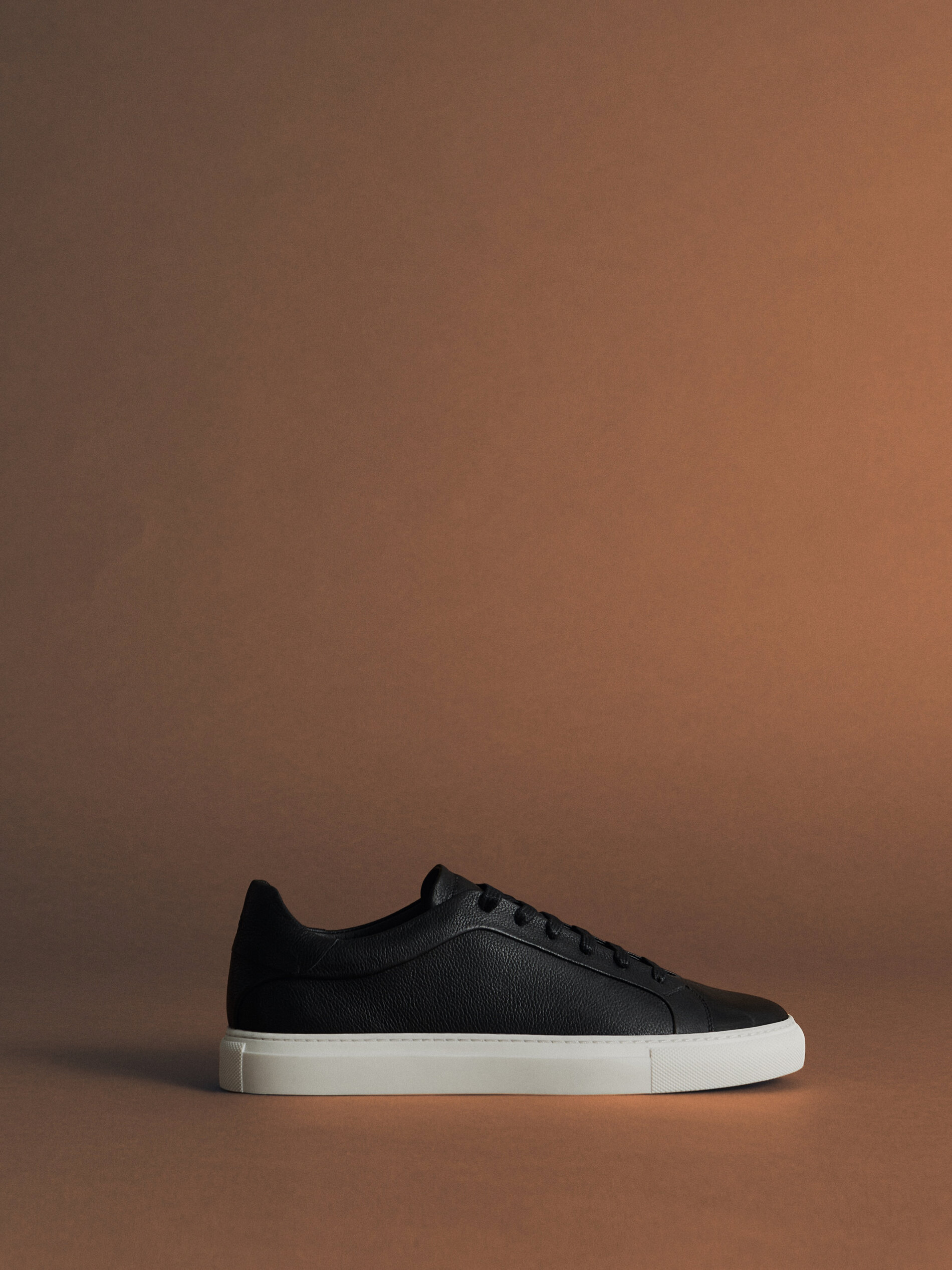 massimo dutti black trainers