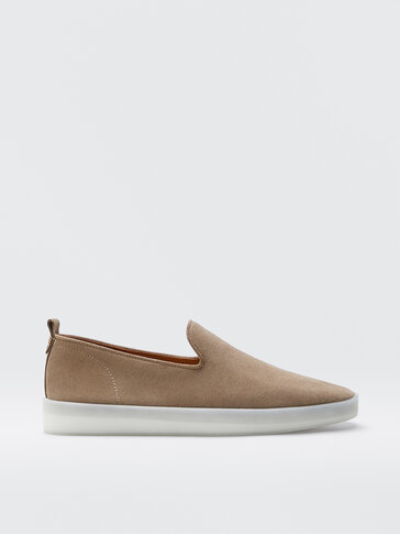 Sand-coloured leather sporty loafers