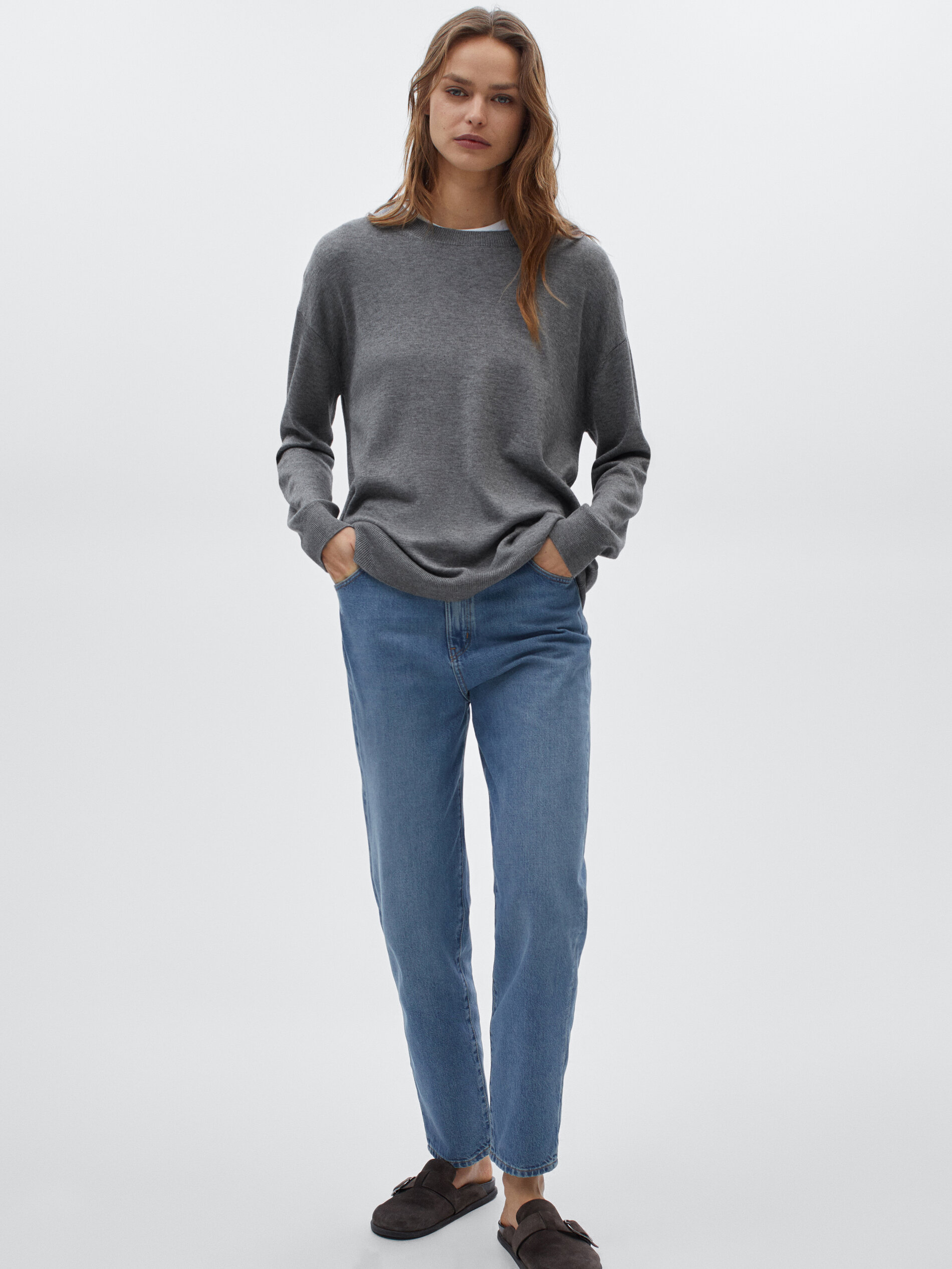 Crew neck boyfriend sweater - null 