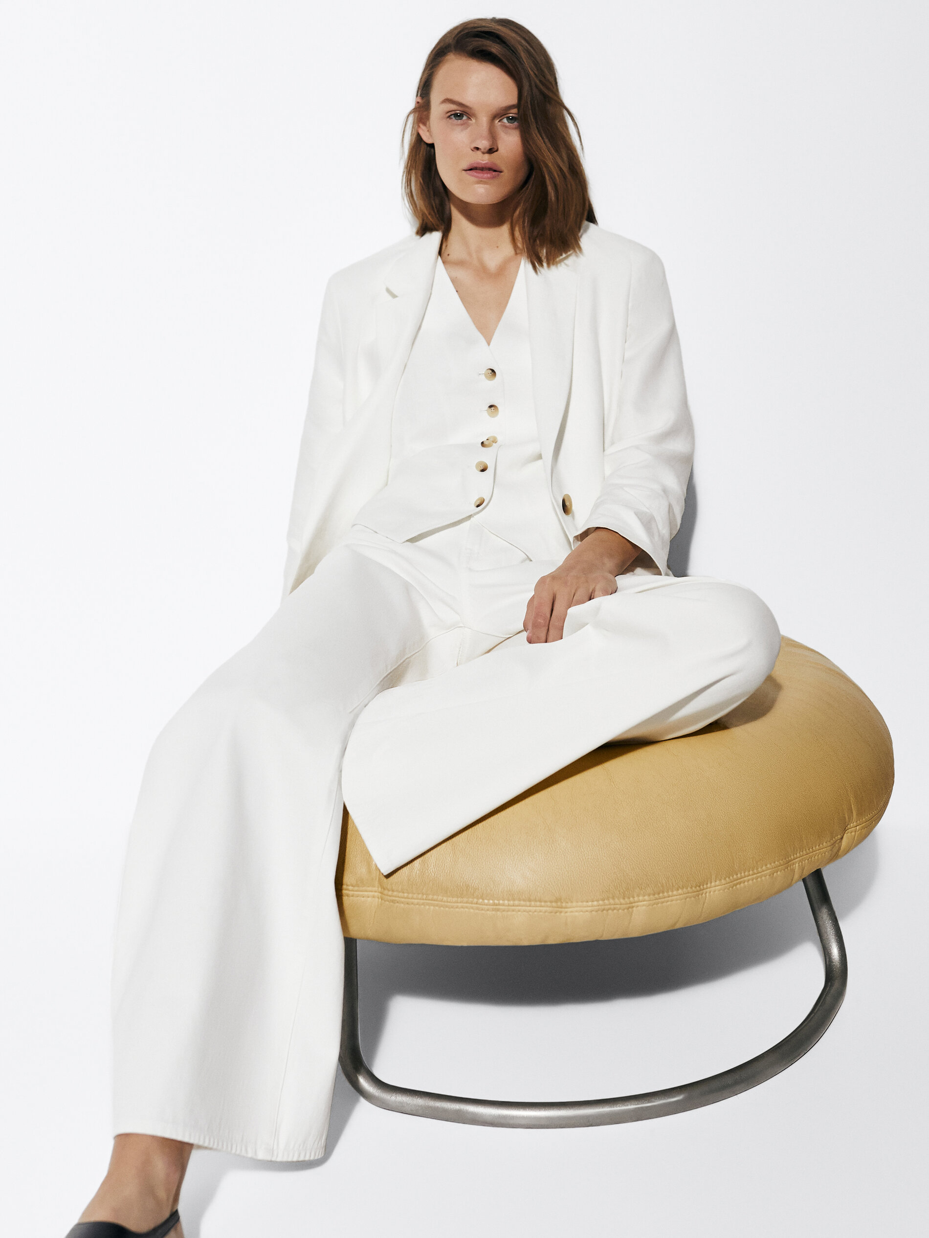 massimo dutti white blazer