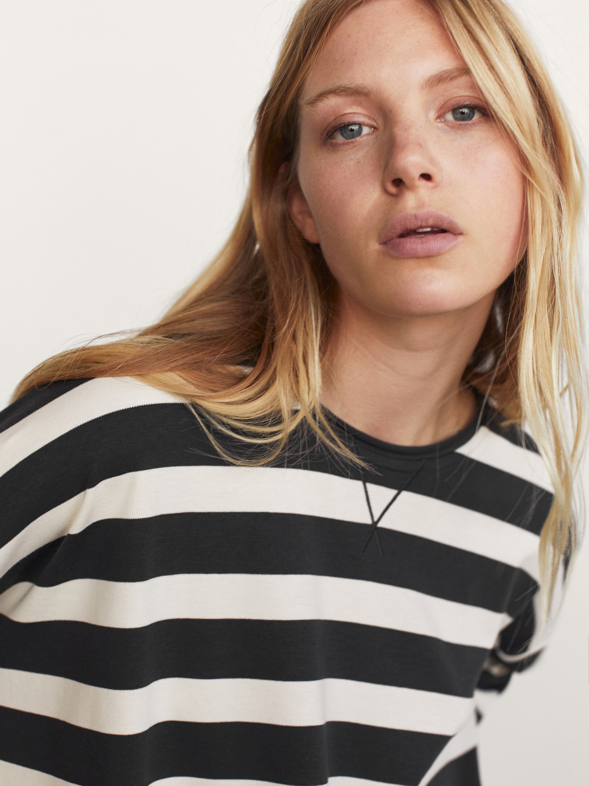 Ver todo - Camisetas - COLECCIÓN - MUJER - Massimo Dutti