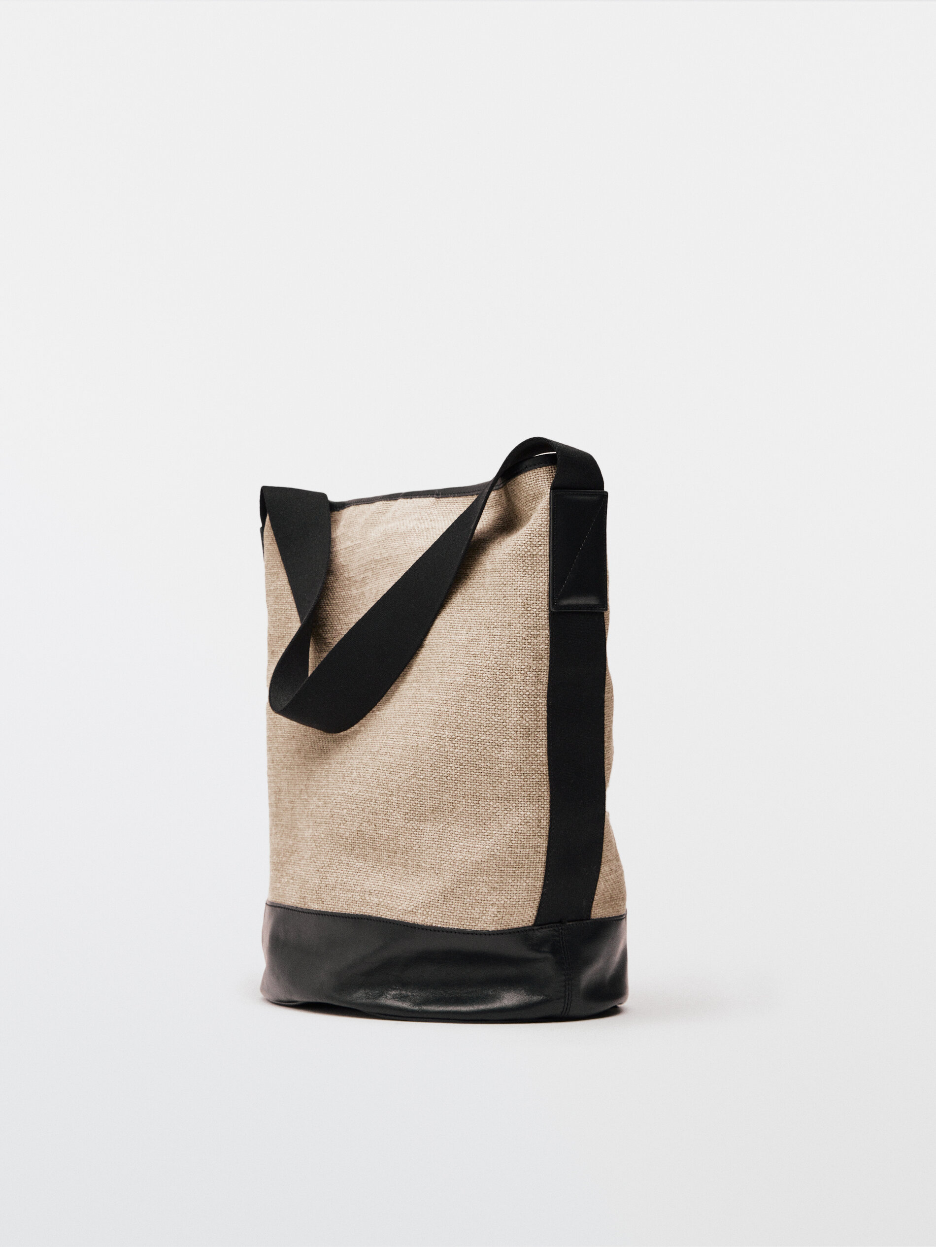 massimo dutti backpack leather