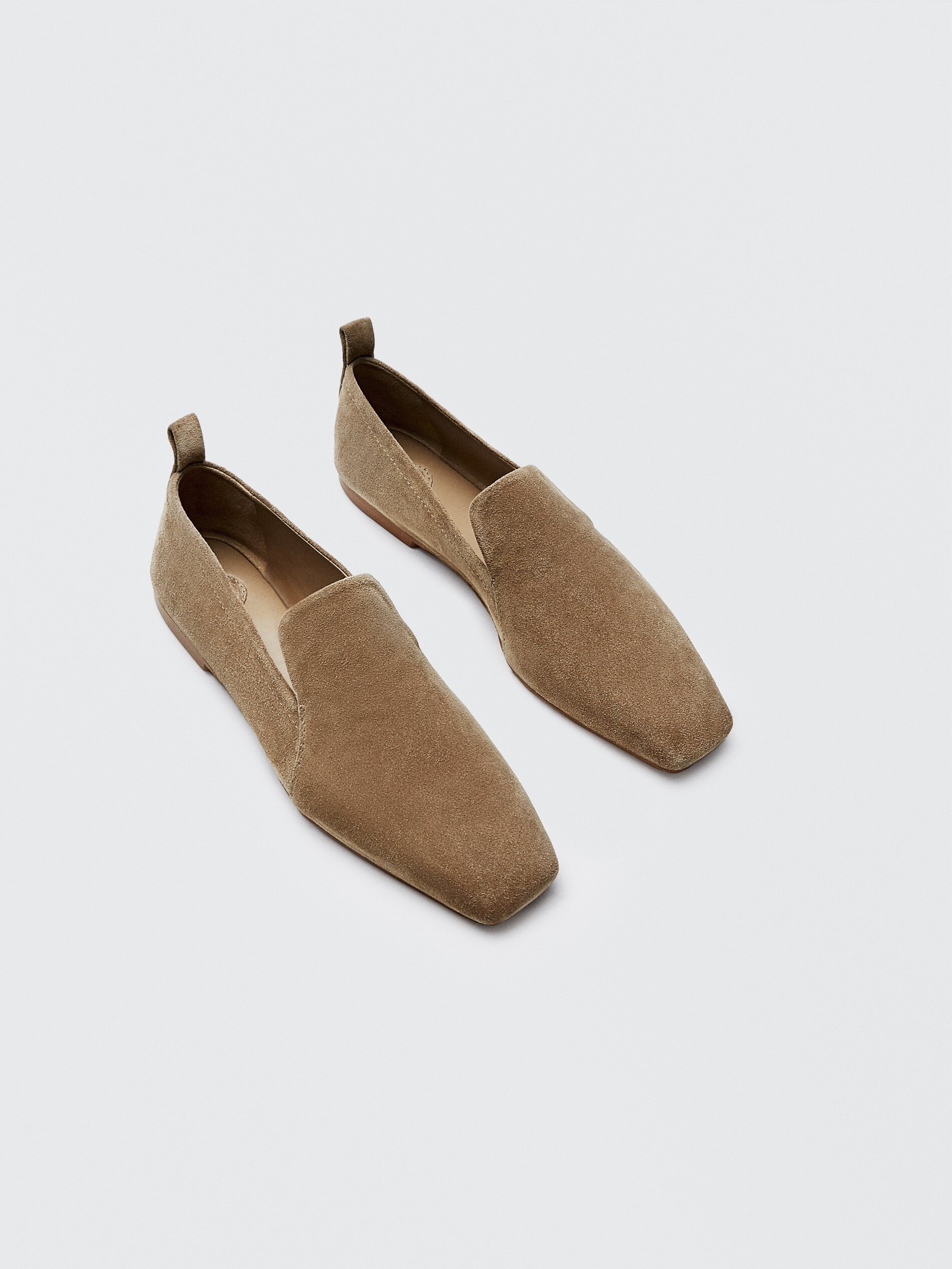 Sand-coloured split suede leather 