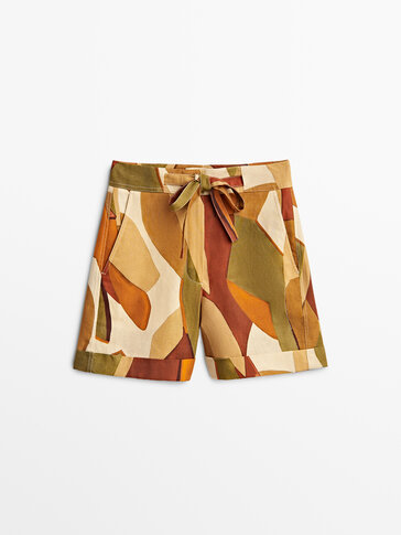 Cotton and linen print Bermuda shorts
