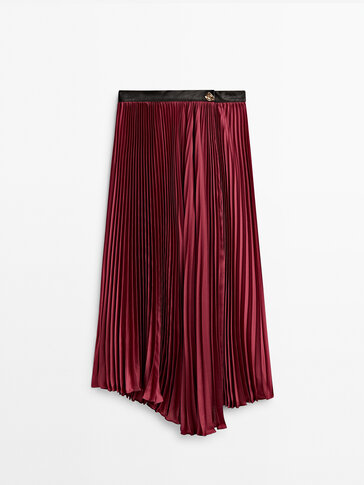 Pleated faux leather skirt with waistband