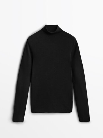Højhalset sweater i 100% merinould
