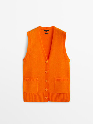 Buttoned wool blend vest