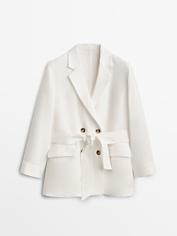 Бяло сако с колан за връзване