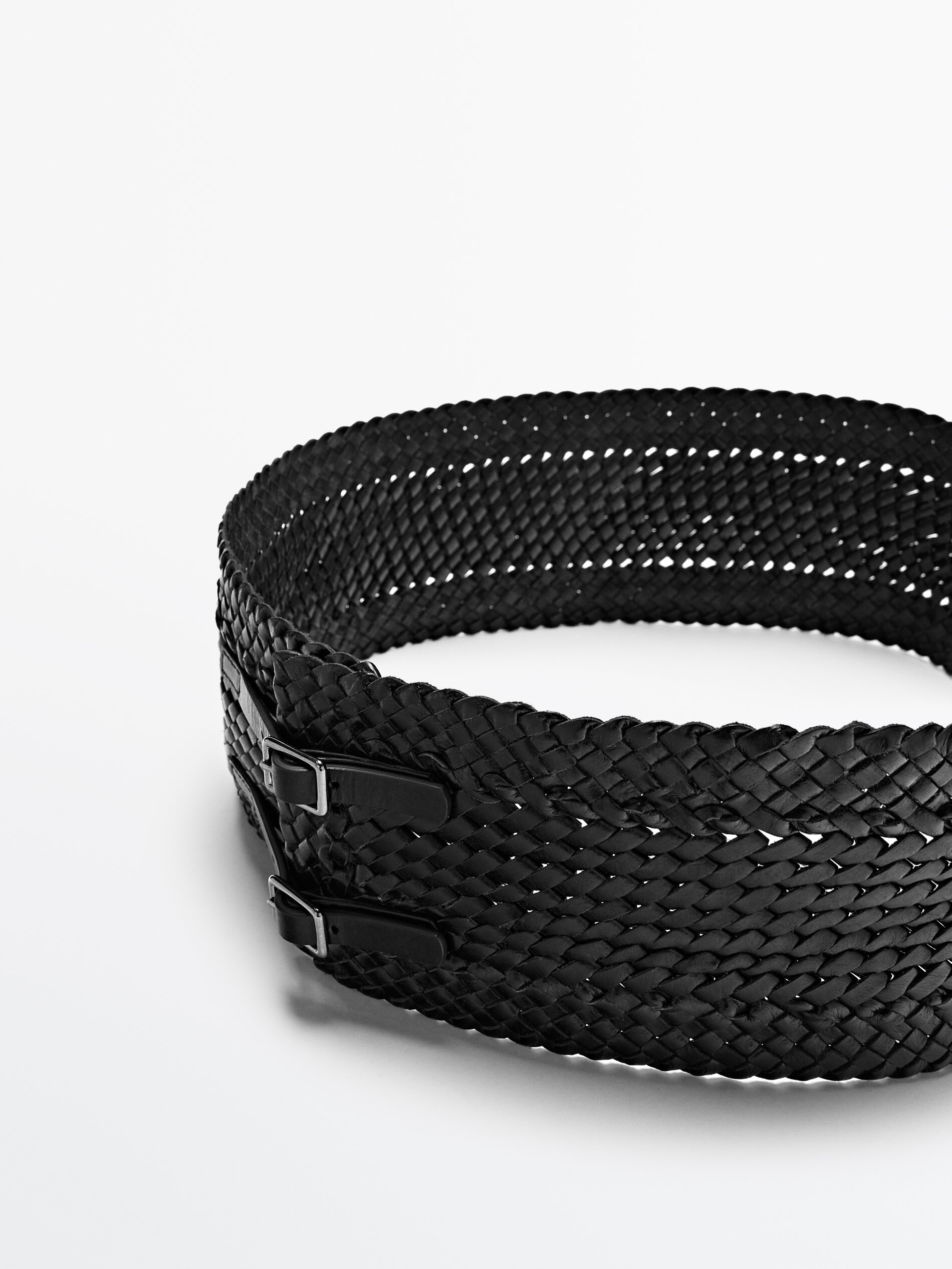 Massimo Dutti Cinturón fajín negro piel