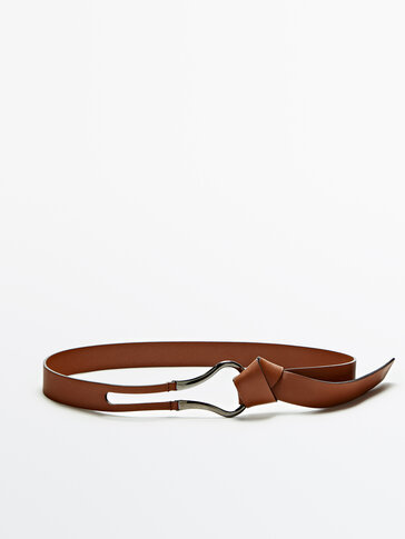 Leather belt with knot