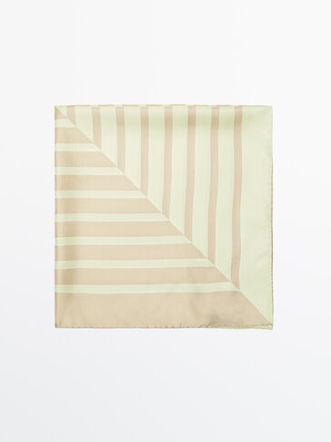 Silketørklæde med print