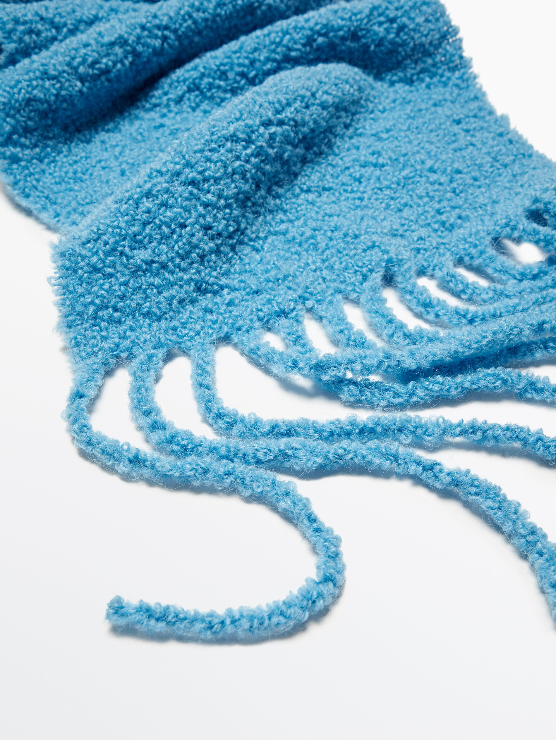 Massimo Dutti Bouclé Knit Scarf With Fringe Detail Big Apple Buddy