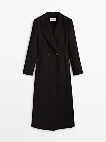Длинное шерстяное пальто черного цвета