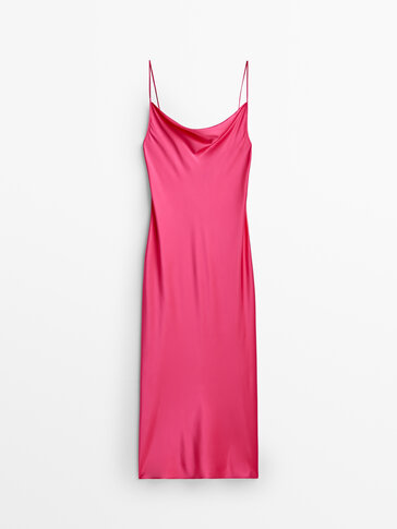 Satiniertes Kleid in Pink