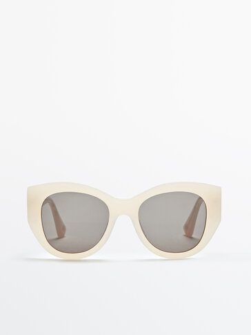 Gafas de sol de pasta color crema