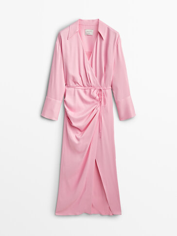 Długa różowa sukienka z ozdobnym marszczeniem − Studio