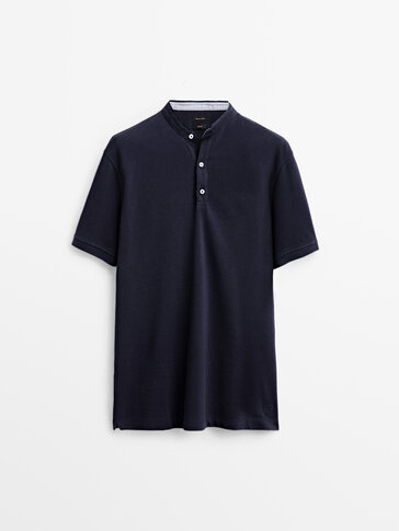 Polo shirt with a contrast stand-up collar and short sleeves