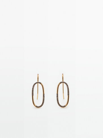 Oval earrings with rhinestones