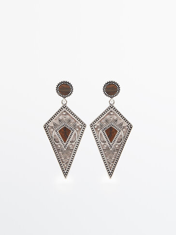 Geometric earrings with stones