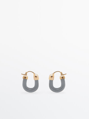 Hoop-øreringe med kontrasterende glas
