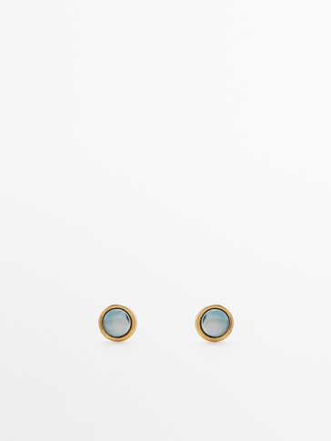 Μικρά σκουλαρίκια με χρωματιστές πέτρες