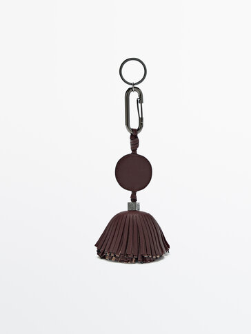 Leather charm with fringing