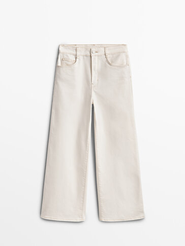 Krótkie spodnie jeansowe z szerokimi nogawkami