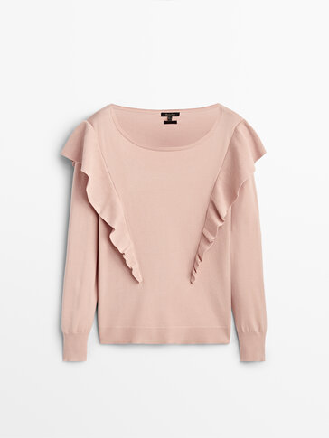 Boat neck sweater with ruffled detail