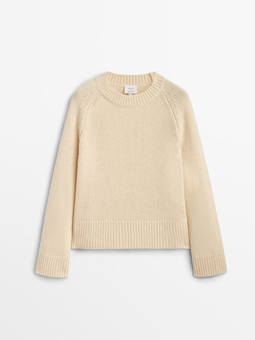 Džemper s okruglim izrezom od mešavine vune i kašmira