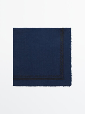 Foulard ricamato in cotone, lana e ramiè