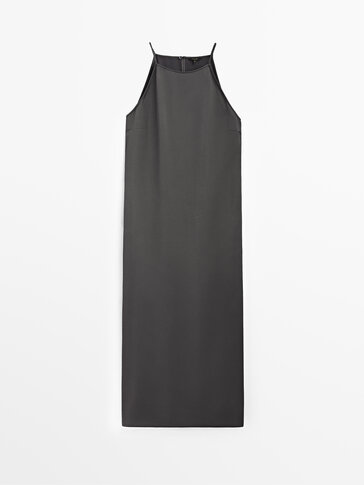 Yanı düğmeli askılı uzun elbise