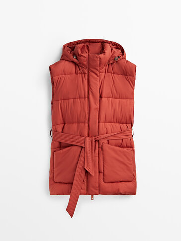 Hooded puffer gilet with belt