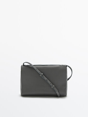 massimo dutti backpack leather