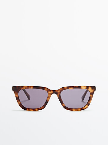 Слънчеви очила от смола в кехлибарени тонове