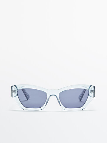 Полупрозрачные солнцезащитные очки с синими стеклами