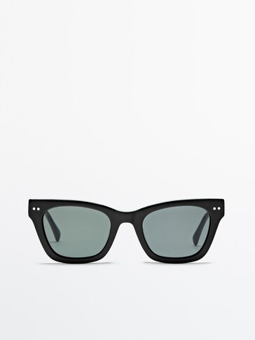 Черни квадратни слънчеви очила