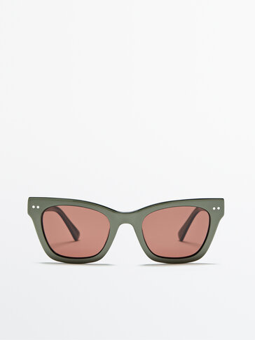 Солнцезащитные очки в квадратной оправе цвета хаки
