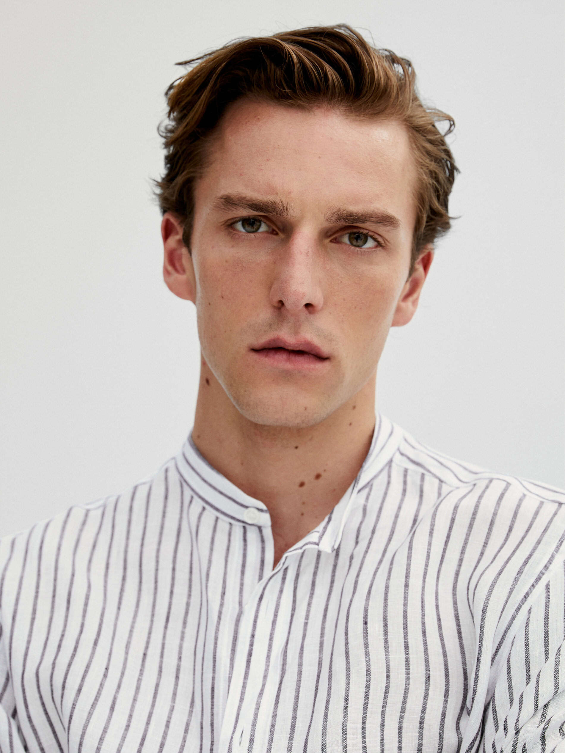 Massimo Dutti - Slim fit striped linen shirt with a stand-up collar