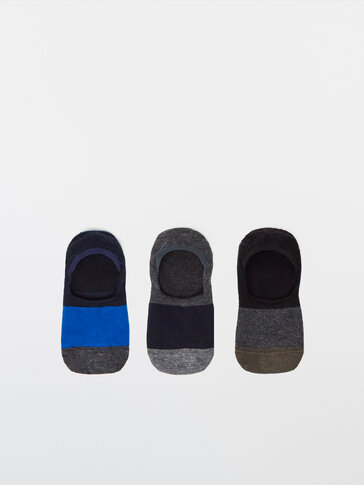 Pack of no-show colour block socks